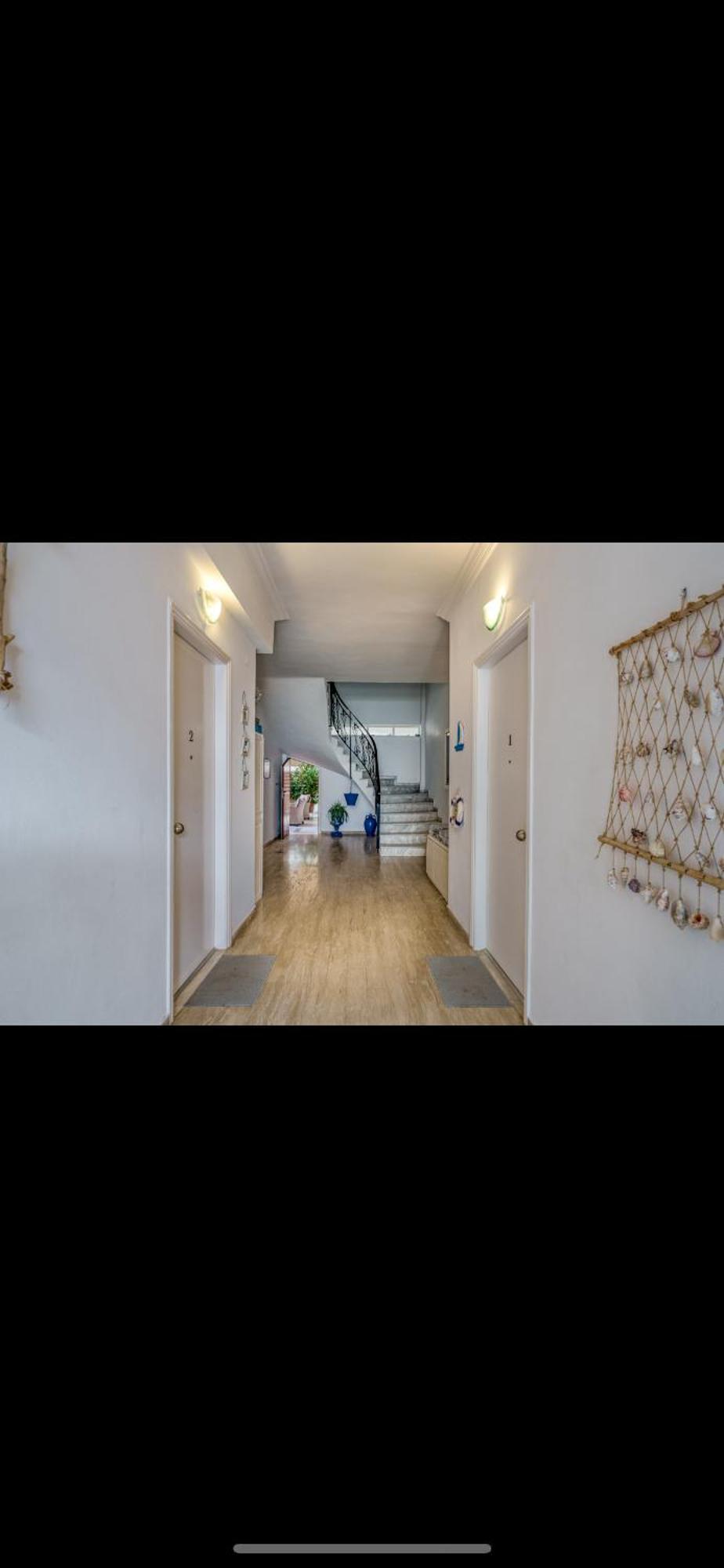 Nostos Apartment, With A Spacious Backyard Loútsa Exterior foto